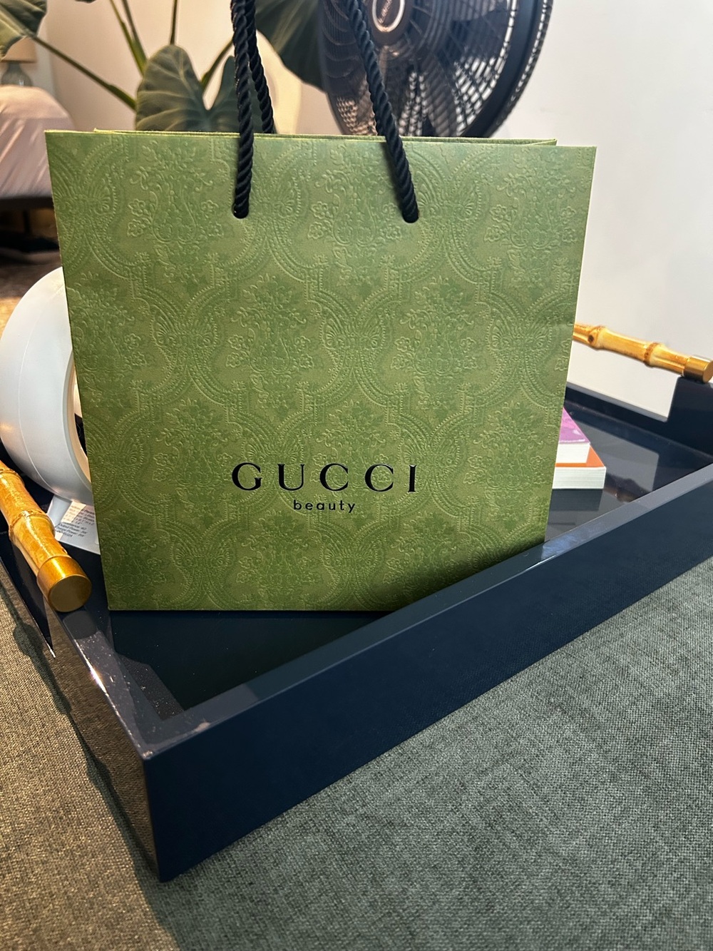 Gucci Green Paisley-Embossed Beauty Gift Bag with Black Rope Handles